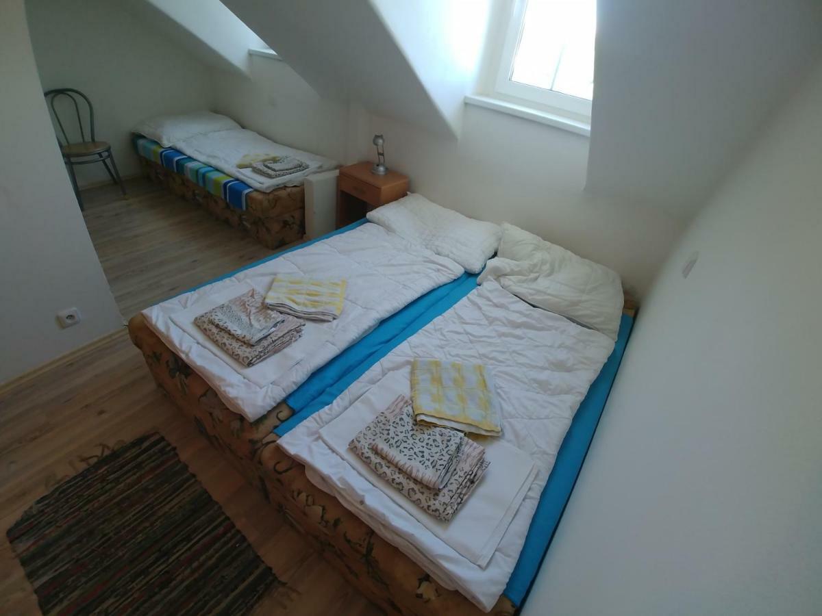 KV APARTMANS Varšavská Karlovy Vary Exteriér fotografie